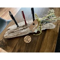 Treibholz Stiftehalter Mit Trockenblumen Treibholz Stiftehalter Mit Trockenblumen von AlpenDog