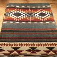 Wunderschön Weiche Decke Aus Babyalpakawolle, Einzigartiges Design von AlphaAlpakaUnikate