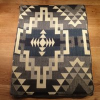 Wunderschön Weiche Decke Aus Babyalpakawolle, Einzigartiges Design von AlphaAlpakaUnikate