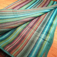 Wunderschöne Kuschelige Wohndecke Aus Babyalpakawolle, Türkis-Bunt - Gestreift, Gewebtes Unikat von AlphaAlpakaUnikate