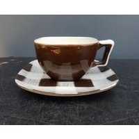 Santa Anita Ware Tasse Und Unterteller Sets Braun Weiß Kariert "Turnabout" California Pottery, 5 Sets, Vintage 1950Er Jahre von AlsRedesign
