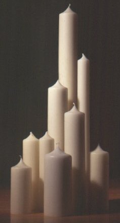 Altarkerzen Set (4 Stück Kerzen in unterschiedlicher Höhe im 60mm Durchmesser) von Altarkerzen