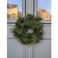 Adventskranz Gemischt Mit Koniferen | Türkranz Weihnachten Winter Deko Für Haustüre Oder Tischkranz Garten Koniferenkranz Adventskranz Gemischt Mit Koniferen | Türkranz Weihnachten Winter Deko Für Haustüre Oder Tischkranz Garten Koniferenkranz von AlteGaertnereiHeinz