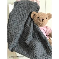 Babydecke in Grau/Reine Wolle Kinderwagen-Überwurf von AlteLiebeHamburg