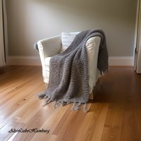 Leichte Tagesdecke Aus Grau-Braunem Woll-/Mohair Garn Mit Geknöpften Fransen - 200cm X 160cm/strickdecke Sofadecke Wolldecke Plaid von AlteLiebeHamburg