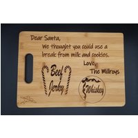 Whiskey Und Rindfleisch Ruckartig Für Santa Bambus Schneidebrett von AlteredGoodsStore