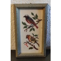 Vintage Stickbild Vögel in Dekorativen Bilderrahmen von AltesundRares