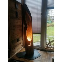 Altholz Stehlampe von Altholzschaetze