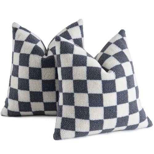 AmHoo 2er Set Dekorative Kissenbezug Schachbrett Dekokissen Sofakissen Luxus Super Sanft Kunstpelz Wolle Set Fall Kissen für Couch Sofa Schlafzimmer 45x45 cm Grau AmHoo 2er Set Dekorative Kissenbezug Schachbrett Dekokissen Sofakissen Luxus Super Sanft Kunstpelz Wolle Set Fall Kissen für Couch Sofa Schlafzimmer 45x45 cm Grau von AmHoo