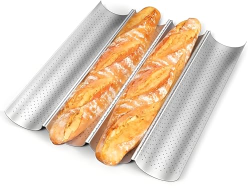Amagabeli Baguette-Backblech 38x33x2,5 cm Baguette Backform Pfanne Baguettescheiben Baguetteblech 4 Baguettes Karbonstahl mit Antihaftbeschichtung Blechpfanne Baguettepfanne Brötchen Backform Silber von Amagabeli Garden Home