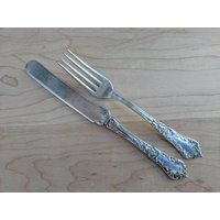 Antik Af Towle Ce Rogers 1890 Eltham Jugend Speisemesser & Gabel, 2Er Set Antik Af Towle Ce Rogers 1890 Eltham Jugend Speisemesser & Gabel, 2Er Set von AmazingSilver21