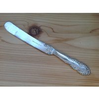 Antik Wm A Rogers 1898 Carlton Jugend Massiv Speisemesser 7 1/8" Antik Wm A Rogers 1898 Carlton Jugend Massiv Speisemesser 7 1/8" von AmazingSilver21