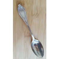Antike Union Silber Blumenkranz Teelöffel 6" Antike Union Silber Blumenkranz Teelöffel 6" von AmazingSilver21