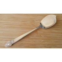 Antiker Community Teller 1933 King Cedric Großer Massiver Qualle Server 6 1/4", 4Er Set von AmazingSilver21