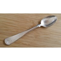 Antikes Sammlerstück Standard Silber Ware 1872 Fiddle Teelöffel 5 7/8" Antikes Sammlerstück Standard Silber Ware 1872 Fiddle Teelöffel 5 7/8" von AmazingSilver21