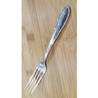 Vintage Ercuis Rubans Croises Dinner/Luncheon Gabel 8Er Set, Frankreich Vintage Ercuis Rubans Croises Dinner/Luncheon Gabel 8Er Set, Frankreich von AmazingSilver21