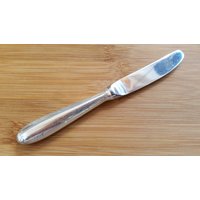 Vintage Ercuis Rubans Croises Hohlgriff Paddle Butter Streuer 6 1/2" Vintage Ercuis Rubans Croises Hohlgriff Paddle Butter Streuer 6 1/2" von AmazingSilver21