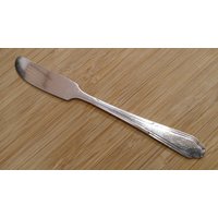 Vintage Rogers Bros 1950 Plaza Butterstreuer 6 1/8", 2Er Set Vintage Rogers Bros 1950 Plaza Butterstreuer 6 1/8", 2Er Set von AmazingSilver21