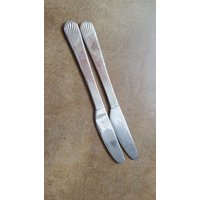 Vintage Sammlerstück Pan American Airlines Speisemesser Gezackte Klinge, 2Er Set Vintage Sammlerstück Pan American Airlines Speisemesser Gezackte Klinge, 2Er Set von AmazingSilver21