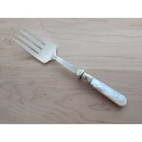 Wunderschöne Antike Perlmutt & Sterling Band Buffet/Fleisch Serviergabel 8 1/2" von AmazingSilver21