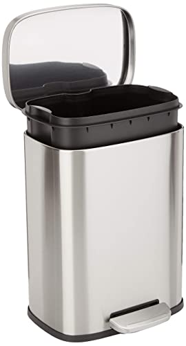 Amazon Basics Mülleimer Rechteckig, schmutzabweisend, mit sanft schließendem Fußpedal, für Bad, Schlaf- oder Wohnzimmer, 12 l, Satiniertes Nickel, 29 cm L x 24 cm B x 39 cm H Amazon Basics Mülleimer Rechteckig, schmutzabweisend, mit sanft schließendem Fußpedal, für Bad, Schlaf- oder Wohnzimmer, 12 l, Satiniertes Nickel, 29 cm L x 24 cm B x 39 cm H von Amazon Basics