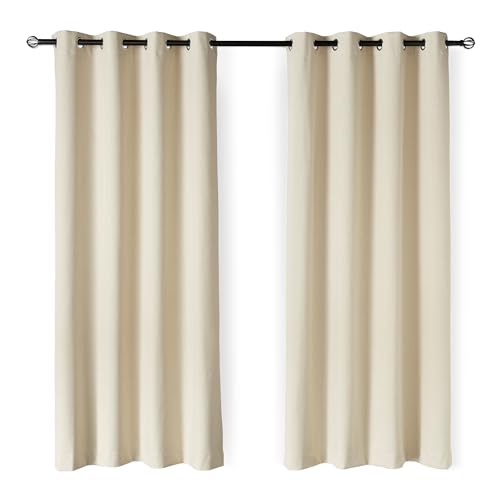 Amazon Basics 100% Verdunkelungsvorhänge mit Ösen, 2 Paneele, 132 cm x 213.4 cm, Beige von Amazon Basics