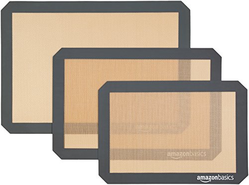 Amazon Basics - Rechteckig Backmatte aus Silikon, 3 Stück, Braun / Schwarz von Amazon Basics