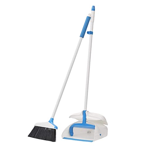 Amazon Basics - Besen mit Kehrschaufel mit Griff, Blau/Weiß, 43"/110 cm von Amazon Basics