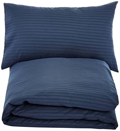 Amazon Basics Deluxe-Bettwäsche-Set aus Mikrofaser, 135 x 200 cm, Marineblau, Gestreift von Amazon Basics