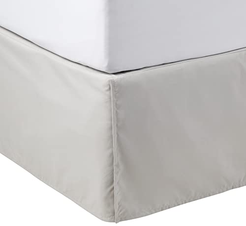 Amazon Basics Plissee-Bettrock, 152 x 203 x 41 cm, Hellgrau, Einfarbig von Amazon Basics