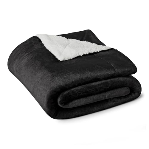 Amazon Basics Mikrofaser Wendedecke Kuscheldecke aus Sherpa, 127 x 152 cm, Schwarz Amazon Basics Mikrofaser Wendedecke Kuscheldecke aus Sherpa, 127 x 152 cm, Schwarz von Amazon Basics