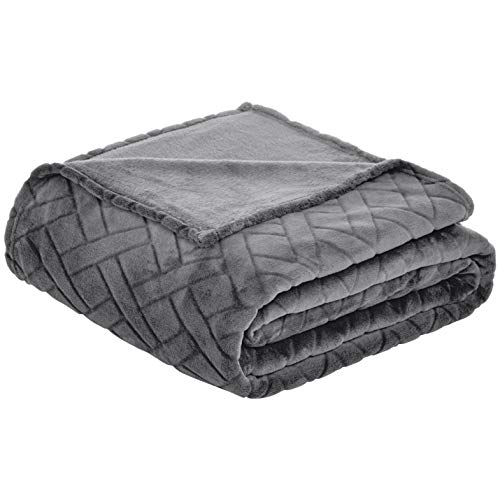 Amazon Basics Fleece-Überwurf Kuscheldecke, geprägt – Grau, 220 x 240 cm von Amazon Basics