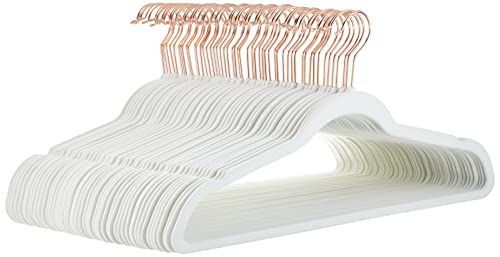 Amazon Basics Kleiderbügel aus Samt für Anzüge, schmal, Elfenbein/Roségold, rutschfest, 50er-Pack von Amazon Basics