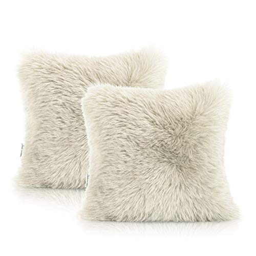 AmeliaHome Kissenbezüge Lammfell Kunstfell 2er Set Kissenbezug Deko Kissenhülle 45 x 45 cm Dokka Beige von AmeliaHome