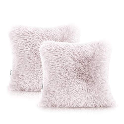 AmeliaHome Kissenbezüge Lammfell Kunstfell 2er Set Kissenbezug Deko Kissenhülle 45 x 45 cm Dokka Rosa von AmeliaHome