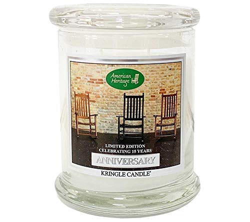 Kringle Candle Special Edition Anniversary Duftkerze – Limitierte American Heritage Jubiläumsedition – Orientalischer Duftmix mit Orange, Bergamotte, Patchouli und Tabak – Hochwertige Kerze im Glas von American Heritage