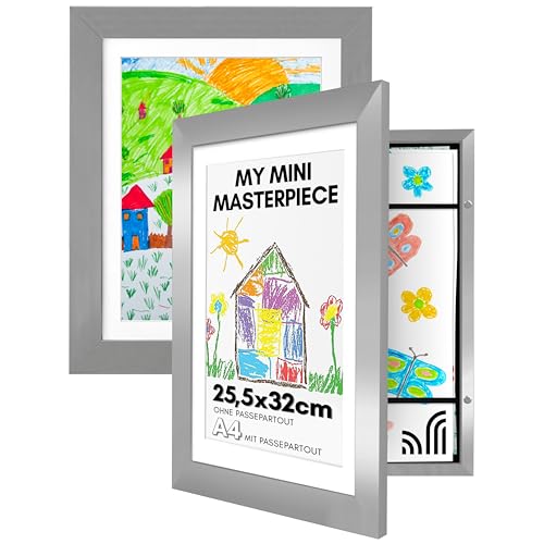Americanflat A4 Bilderrahmen für Kinderzeichnungen - Silber - Zeigt 21x30 mit Matte und 25x32 ohne Matte - Verbundholz mit Bruchsicherem Glas - Horizontale und Vertikale Versionen - 2St Americanflat A4 Bilderrahmen für Kinderzeichnungen - Silber - Zeigt 21x30 mit Matte und 25x32 ohne Matte - Verbundholz mit Bruchsicherem Glas - Horizontale und Vertikale Versionen - 2St von Americanflat