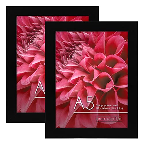 Americanflat Bilderrahmen A5 in Schwarz - DIN A5 Bilderrahmen aus Verbundholz mit Splitter Festem Glas - Horizontale und Vertikale Formate für Wand und Tisch - 2er Pack von Americanflat