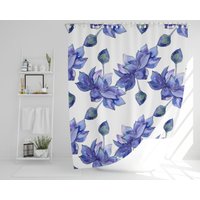 Boho Blau Weiß Lotus Blumen Duschvorhang, Stoff Badvorhang, Eclectic Home Linen Accessoires, Vorhang Für Badezimmer Dekor von Amichy