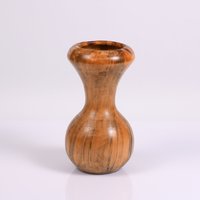 Araucaria Holzvase Mit Wunderschönen Grauen Streifen - Handgefertigtes Holzkunststück Perfektes Einweihungs- Oder Hochzeitsgeschenk von AmikamWoodArt