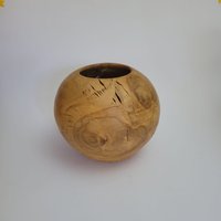 Kugelförmige Schale Aus Olivenholz von AmikamWoodArt