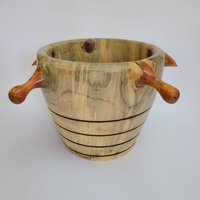 Handgefertigte Große Gedrechselte Holzschale - Rustikale Eleganz Aus Araucaria Holz Küchen Deko Einzigartiges Geschenk Australien von AmikamWoodArt