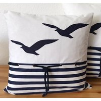 1 Maritime Kissenhülle, Kissenbezug, Landhausstil Dekokissen Möwen Weiß/Blau von Ammerkind