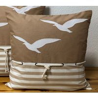 1 Maritime Kissenhülle, Landhausstil Kissenbezug, Dekokissen Beige/Weiß Gestreift Möwen 50x50cm von Ammerkind