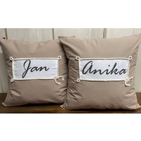 1x Personalisiertes Geschenk, Kissen Mit Wunschnamen, Namenkissen, Landhausstil Kissenhülle Beige von Ammerkind