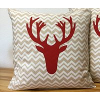 1x Weihnachtliche Kissenhülle, Landhausstil Kissenbezug Dekokissen, Beige/Rot 40x40cm 1x Weihnachtliche Kissenhülle, Landhausstil Kissenbezug Dekokissen, Beige/Rot 40x40cm von Ammerkind