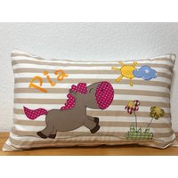 Kinder Kissen Mit Wunsch Namen, Kuschelkissen 30x50cm. Beige/Weiß von Ammerkind