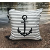 Maritime Kissenhülle, Kissenbezug, Landhausstil Kissen, Dekokissen Anker Grau/Weiß/Schwarz Gestreift Maritime Kissenhülle, Kissenbezug, Landhausstil Kissen, Dekokissen Anker Grau/Weiß/Schwarz Gestreift von Ammerkind