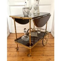 Edler Sorrento Butterfly Rosenholz Servierwagen Kolonialstil Messingverzierungen Rundaufklappbar Prestige Vintage von AmnaInterior