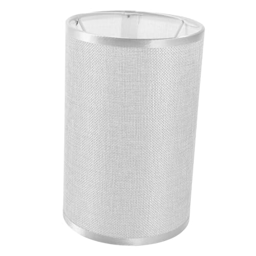 Amosfun Runder Moderner Lampenschirm aus Silbergrauem Leinenstoff Leichter Ersatzschirm für Tischlampen Minimalistisches Design für Schlafzimmer und Wohnzimmer Robust und Lichtstreuend Amosfun Runder Moderner Lampenschirm aus Silbergrauem Leinenstoff Leichter Ersatzschirm für Tischlampen Minimalistisches Design für Schlafzimmer und Wohnzimmer Robust und Lichtstreuend von Amosfun